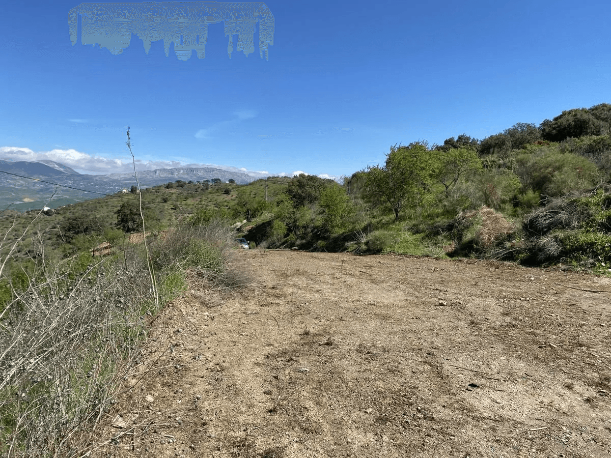 House - Finca - Cortijo en Venta en Alora
