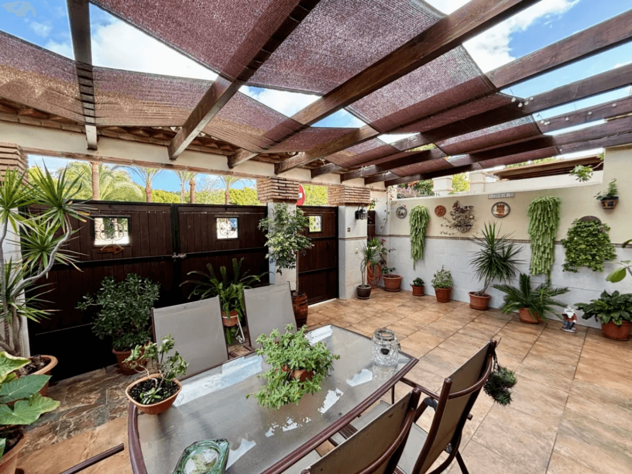 Casa adosada en venta de 3 dormitorios en Málaga