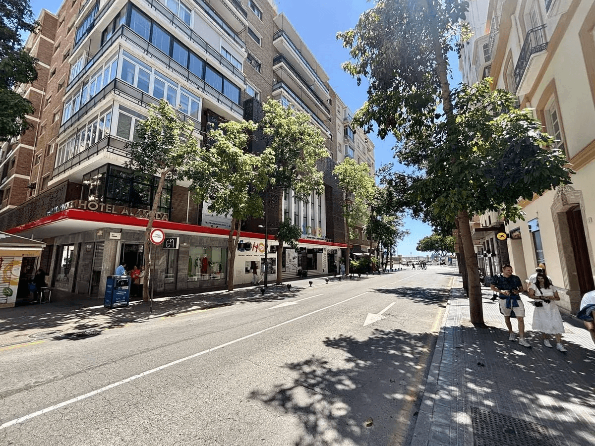 Oportunidad de inversión: Edificio de 9 habitaciones en Málaga Centro Histórico