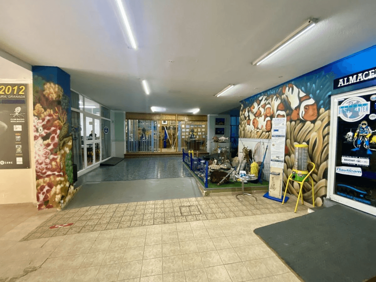 Local comercial en venta en Benalmádena, Costa del Sol