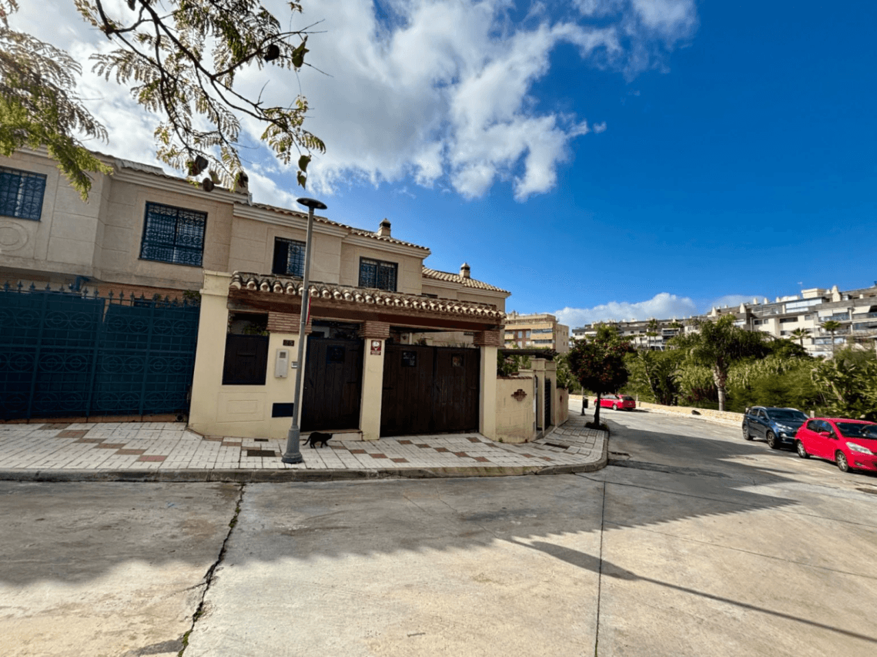 Casa adosada en venta de 3 dormitorios en Málaga