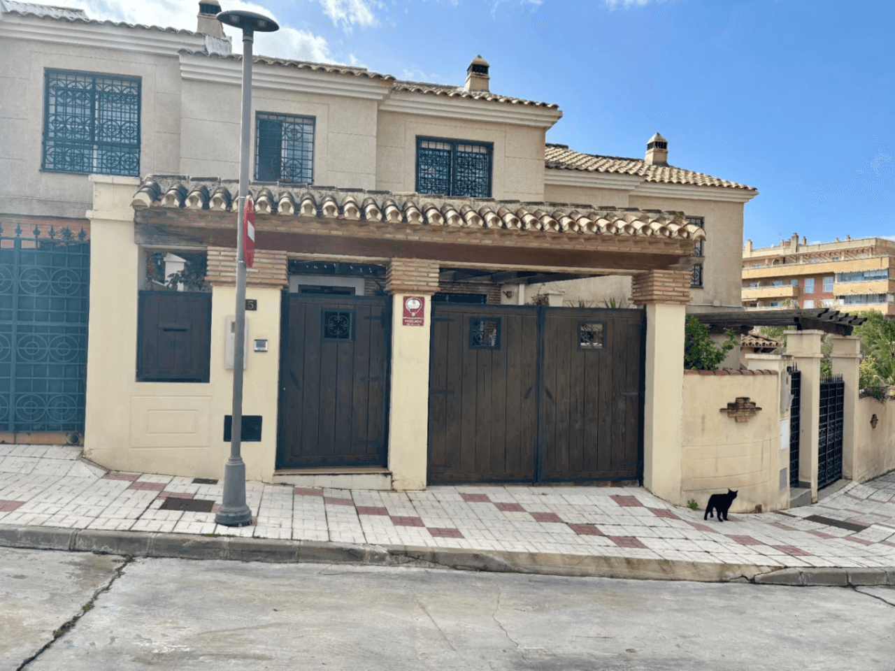 Casa adosada en venta de 3 dormitorios en Málaga