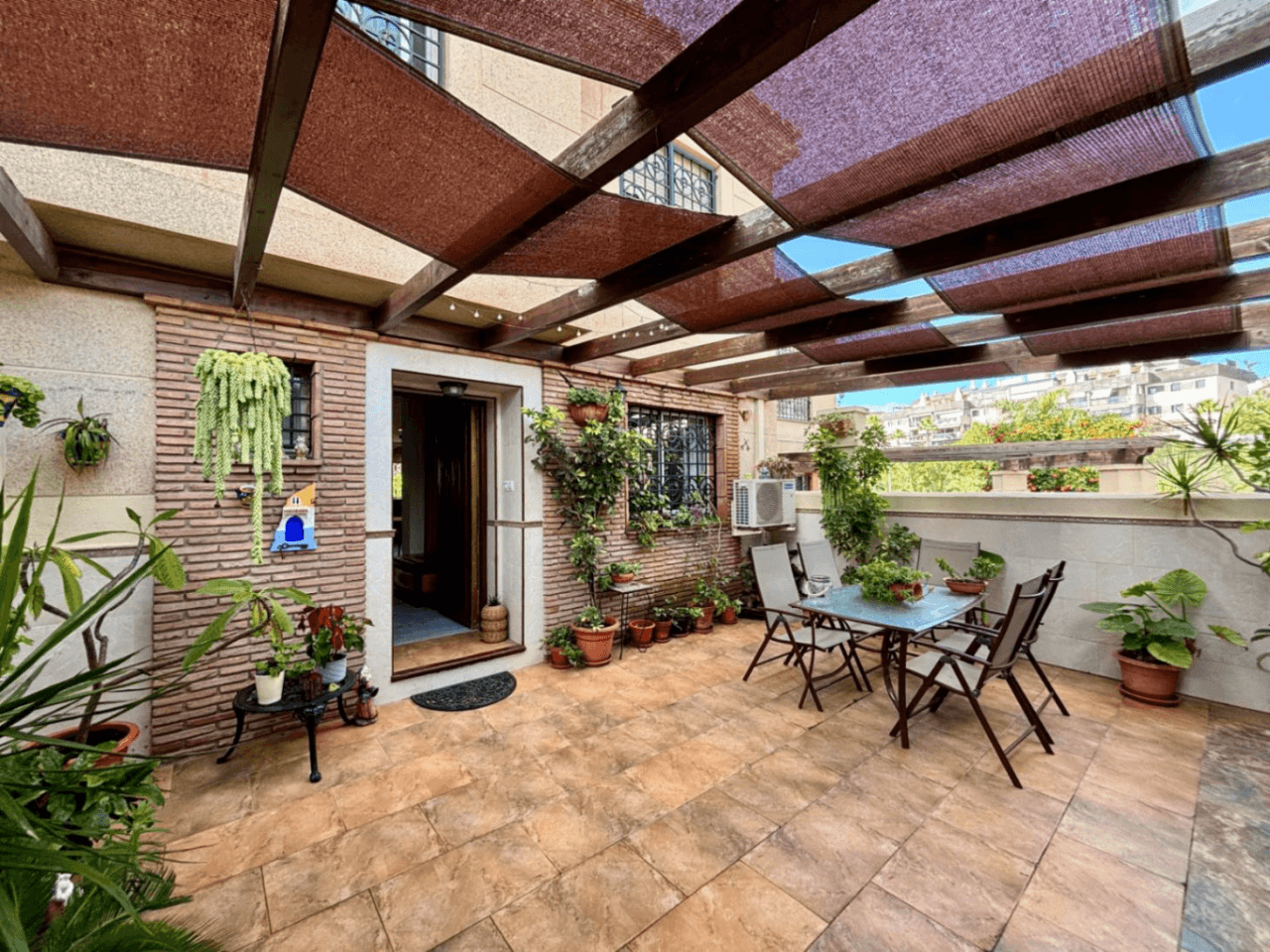 Casa adosada en venta de 3 dormitorios en Málaga