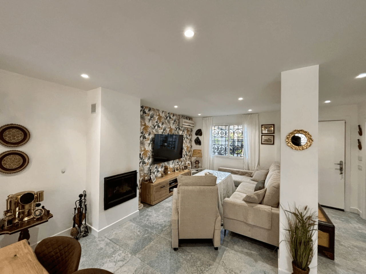 Casa adosada en venta de 3 dormitorios en Málaga