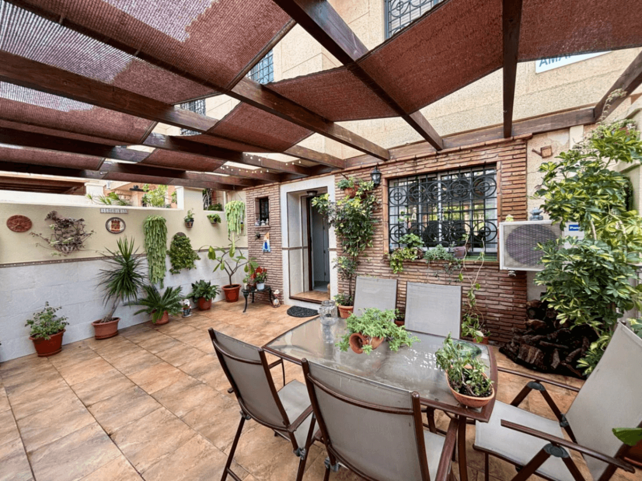 Casa adosada en venta de 3 dormitorios en Málaga